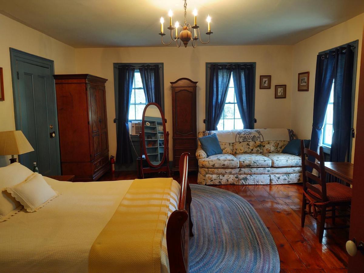 1805 House Bed & Breakfast Hollowville エクステリア 写真