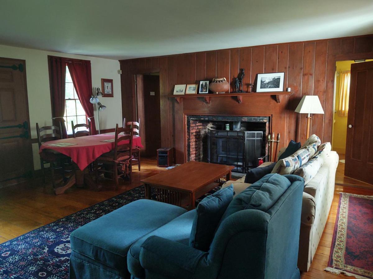 1805 House Bed & Breakfast Hollowville エクステリア 写真