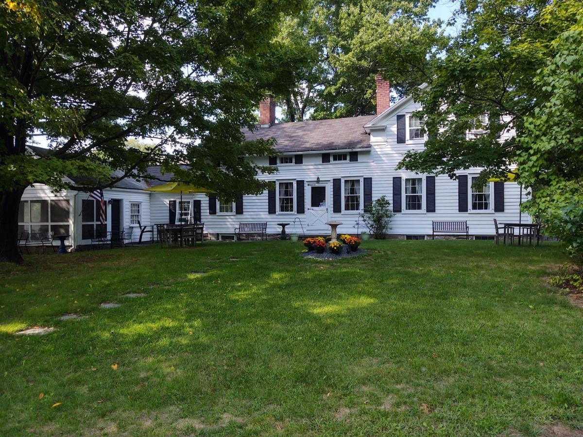 1805 House Bed & Breakfast Hollowville エクステリア 写真